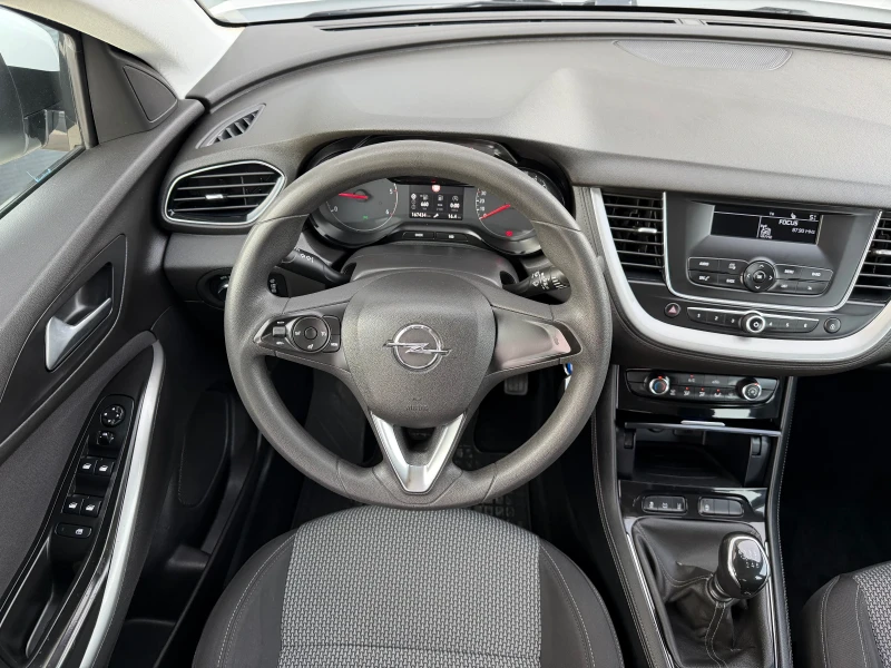 Opel Grandland X 1.6/120кс EVRO6, снимка 11 - Автомобили и джипове - 52447557