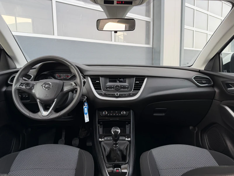 Opel Grandland X 1.6/120кс EVRO6, снимка 10 - Автомобили и джипове - 52447557