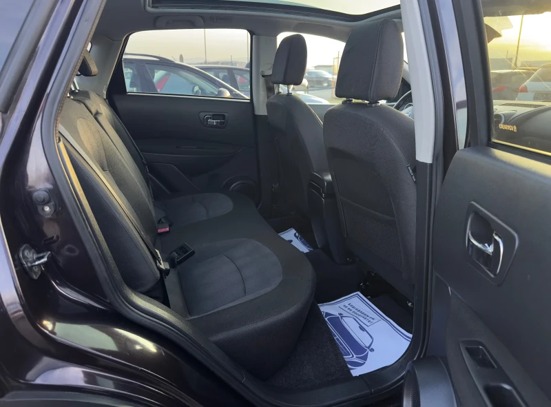 Nissan Qashqai 2.0Dci 4x4 AUTOMAT N-Tec Навигация Камера, снимка 8 - Автомобили и джипове - 52842619