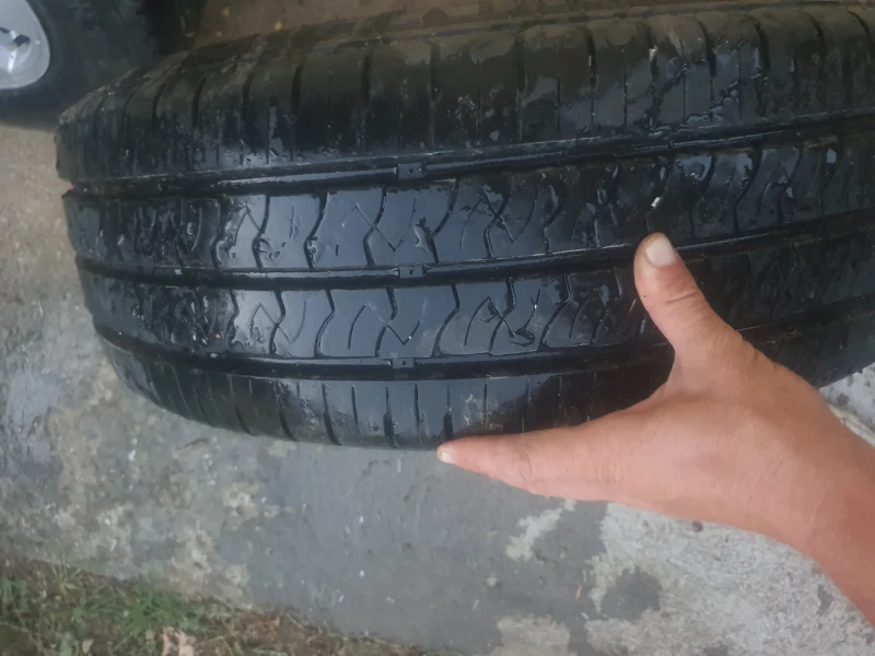 Toyota Hilux, снимка 12 - Автомобили и джипове - 53231832