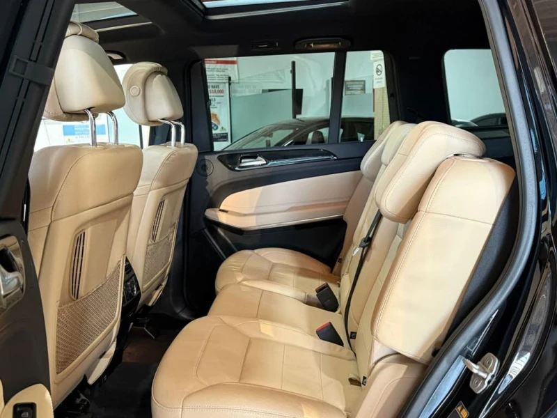 Mercedes-Benz GLS 500 4MATIC * АвтоКредит (ЦЕНА ДО БГ), снимка 14 - Автомобили и джипове - 53502001