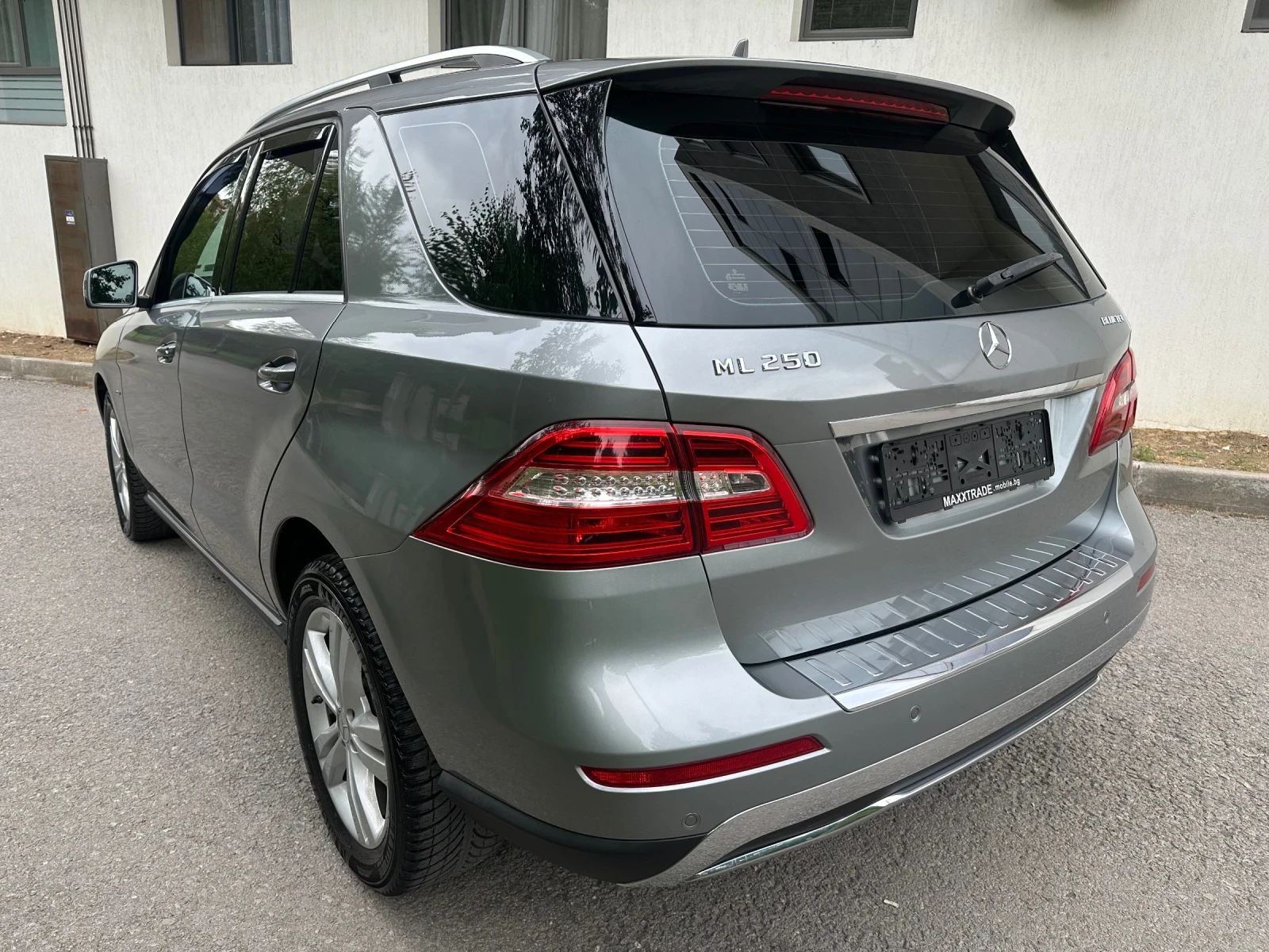 Mercedes-Benz ML 250 CDI / 4-MATIC/ РЕГИСТРИРАН - изображение 5