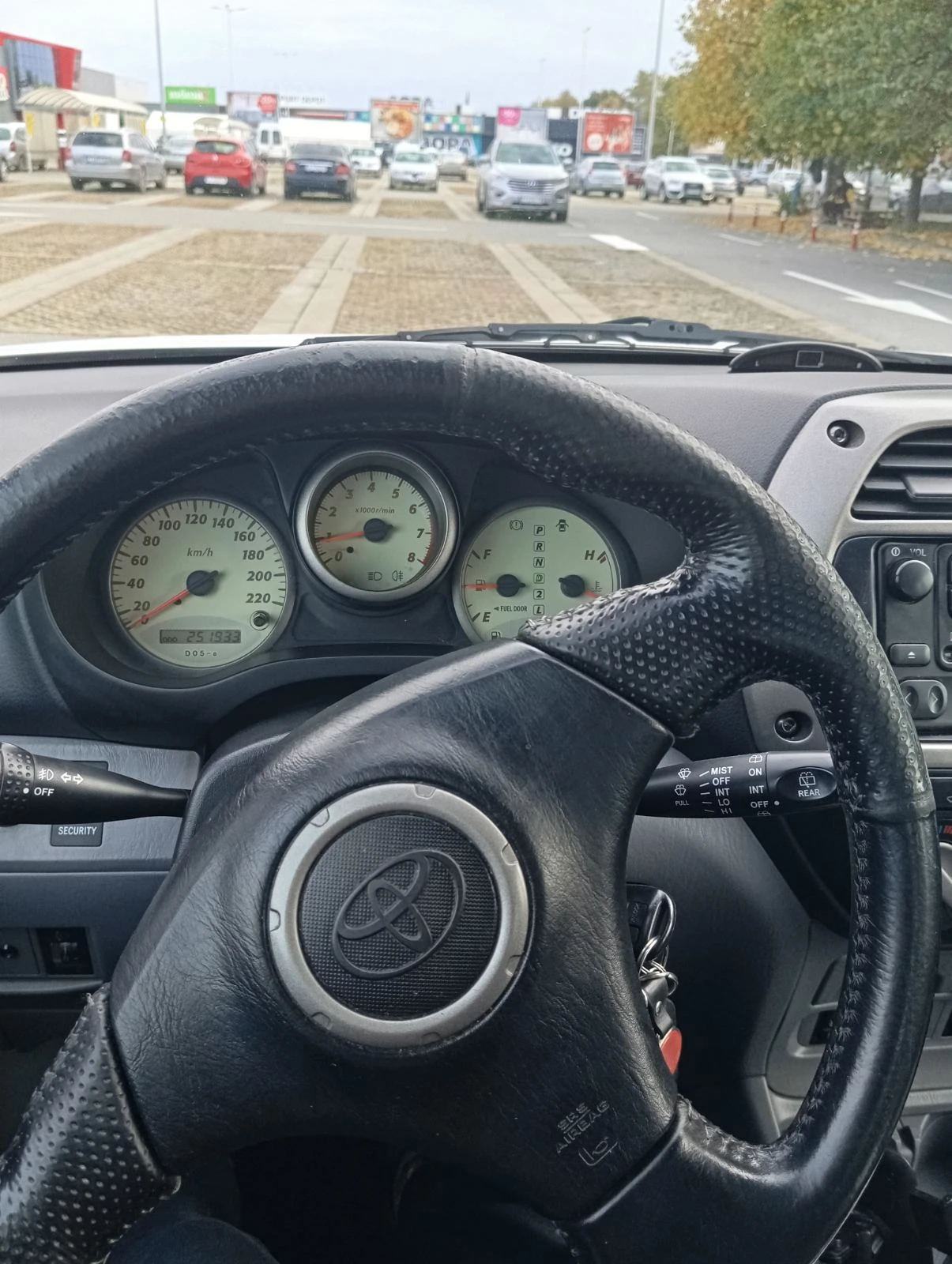 Toyota Rav4  - изображение 9