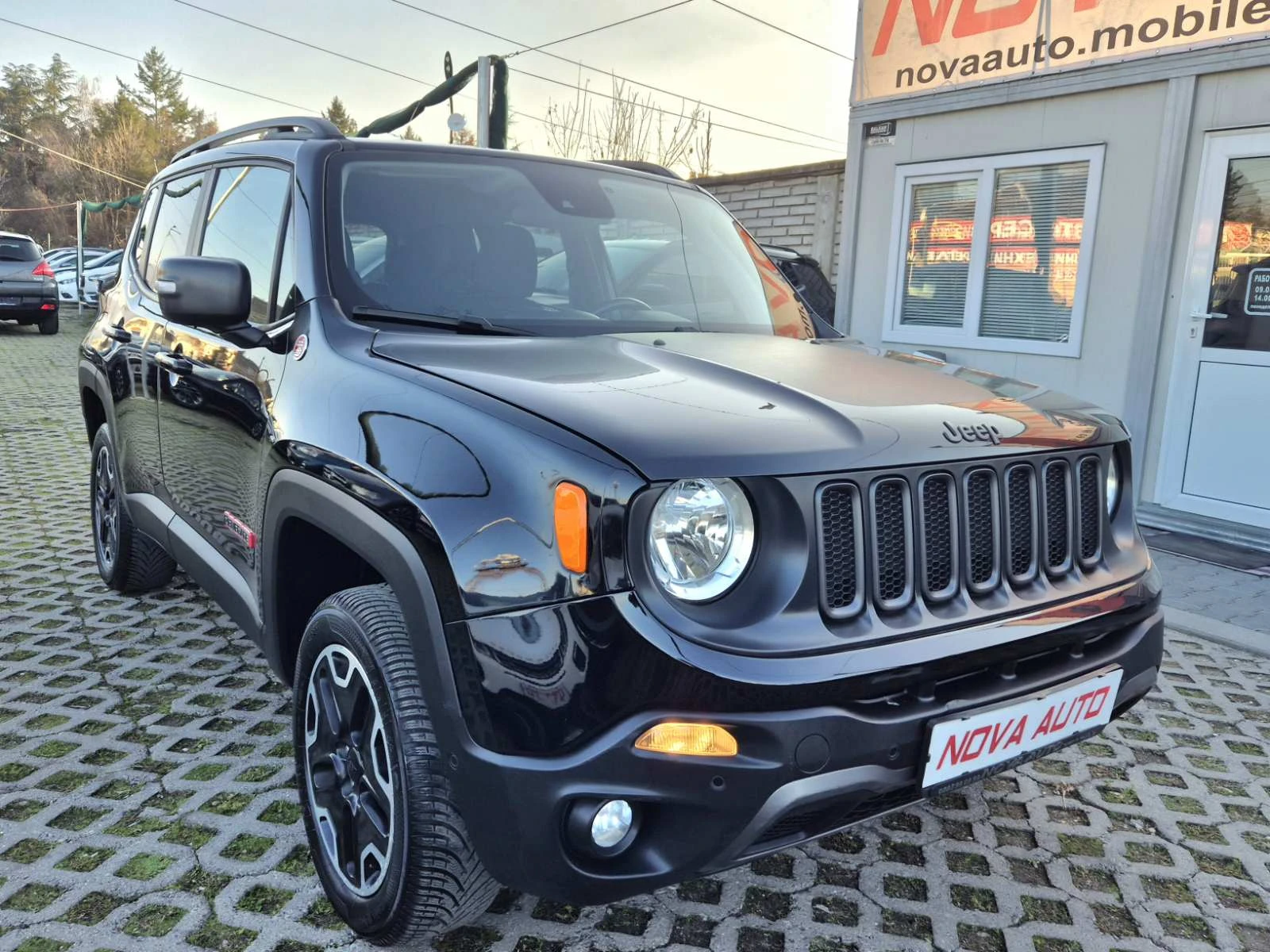 Jeep Renegade 2.0D-170кс-FACE LIFT-2018г-4X4-TRAIL HAWK - изображение 5
