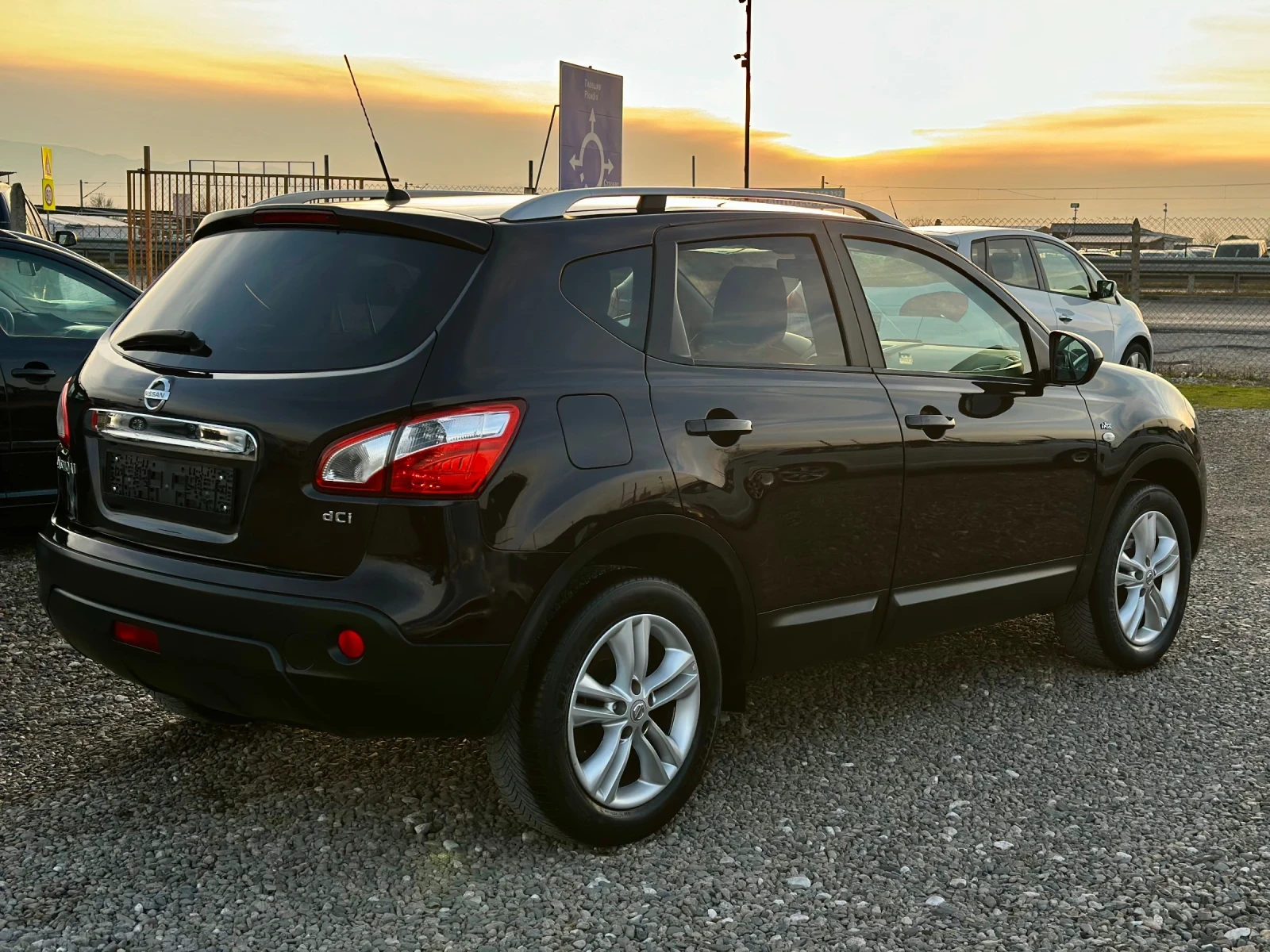 Nissan Qashqai 2.0Dci 4x4 AUTOMAT N-Tec Навигация Камера - изображение 4