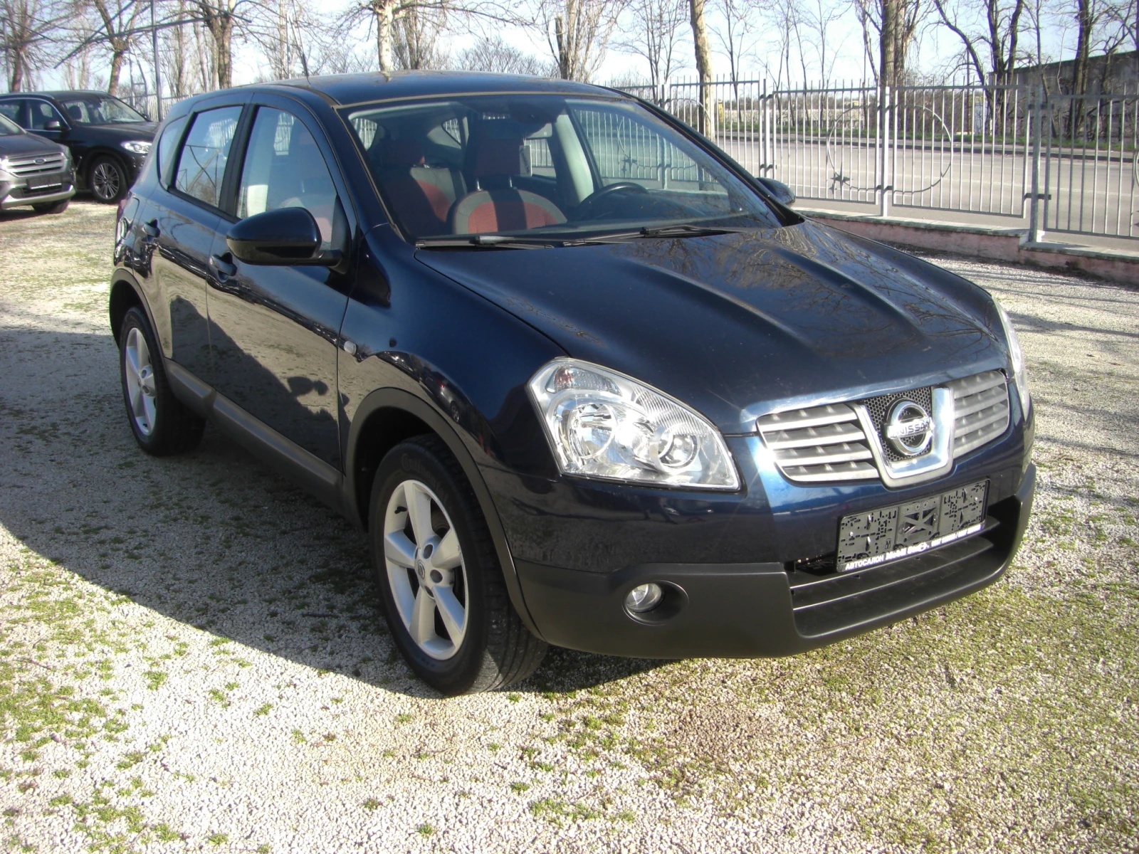 Nissan Qashqai 1.5dci  PANORAMA 6ck., снимка 7 - Автомобили и джипове - 53762086