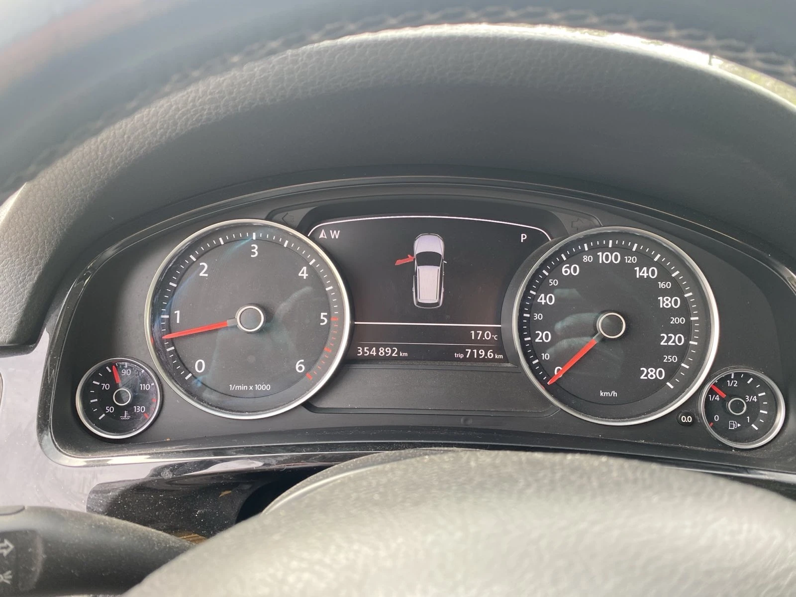 VW Touareg, снимка 10 - Автомобили и джипове - 54497963