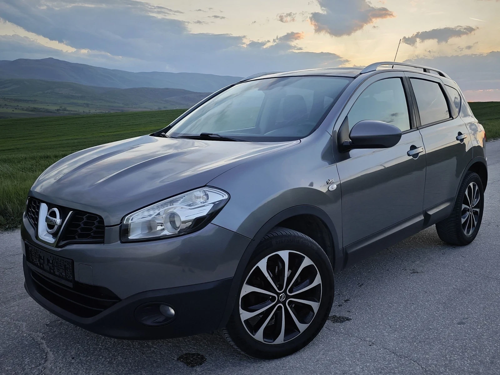 Nissan Qashqai * n-tec* Navi* Panorama* FULL* 