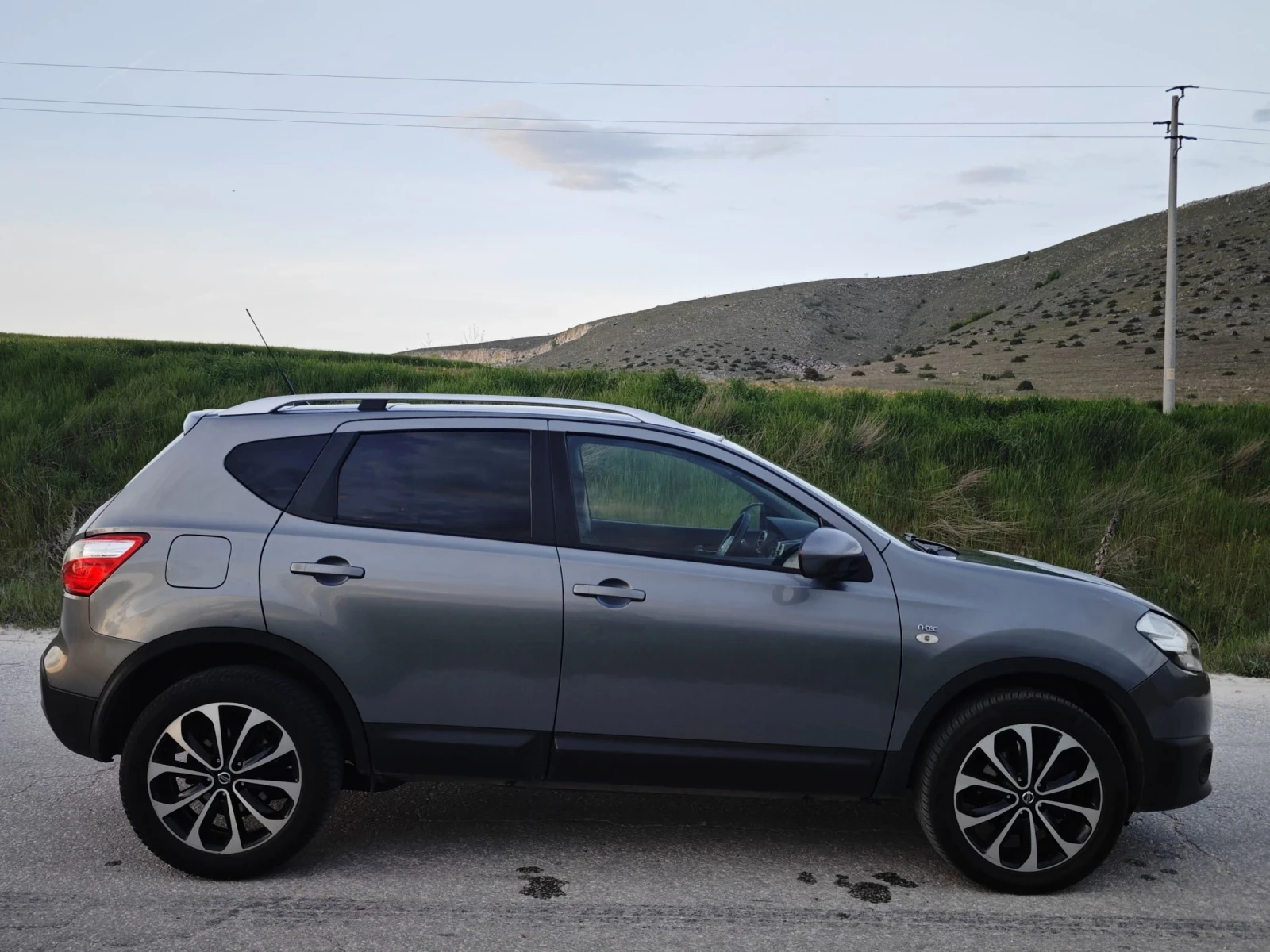 Nissan Qashqai * n-tec* Navi* Panorama* FULL* , снимка 6 - Автомобили и джипове - 54725159