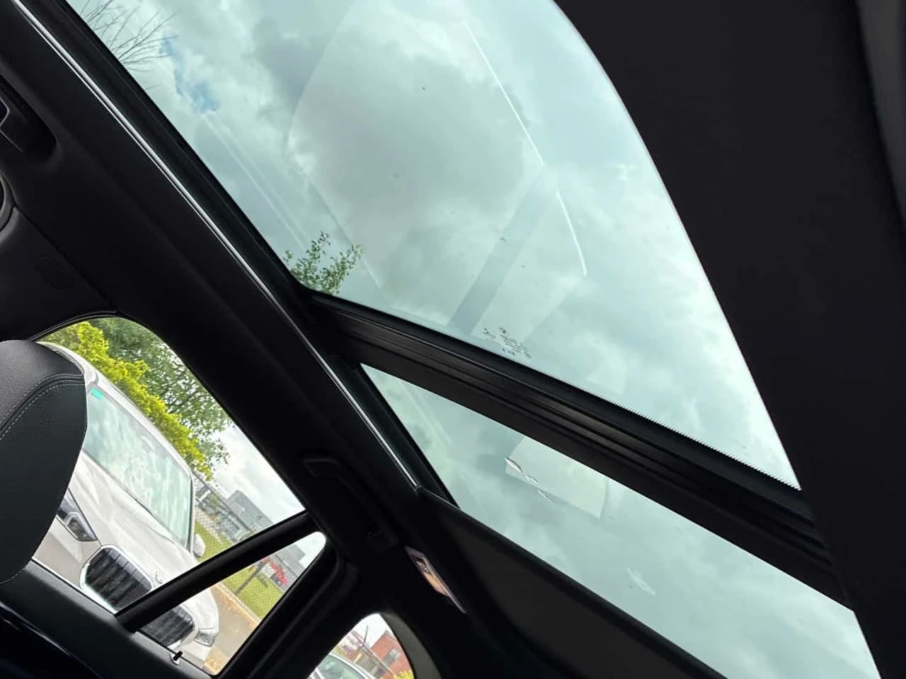 BMW X1 * xDrive28i * CARFAX * БЕЗ ПЪРВОНАЧАЛНА ВНОСКА, снимка 13 - Автомобили и джипове - 55076431