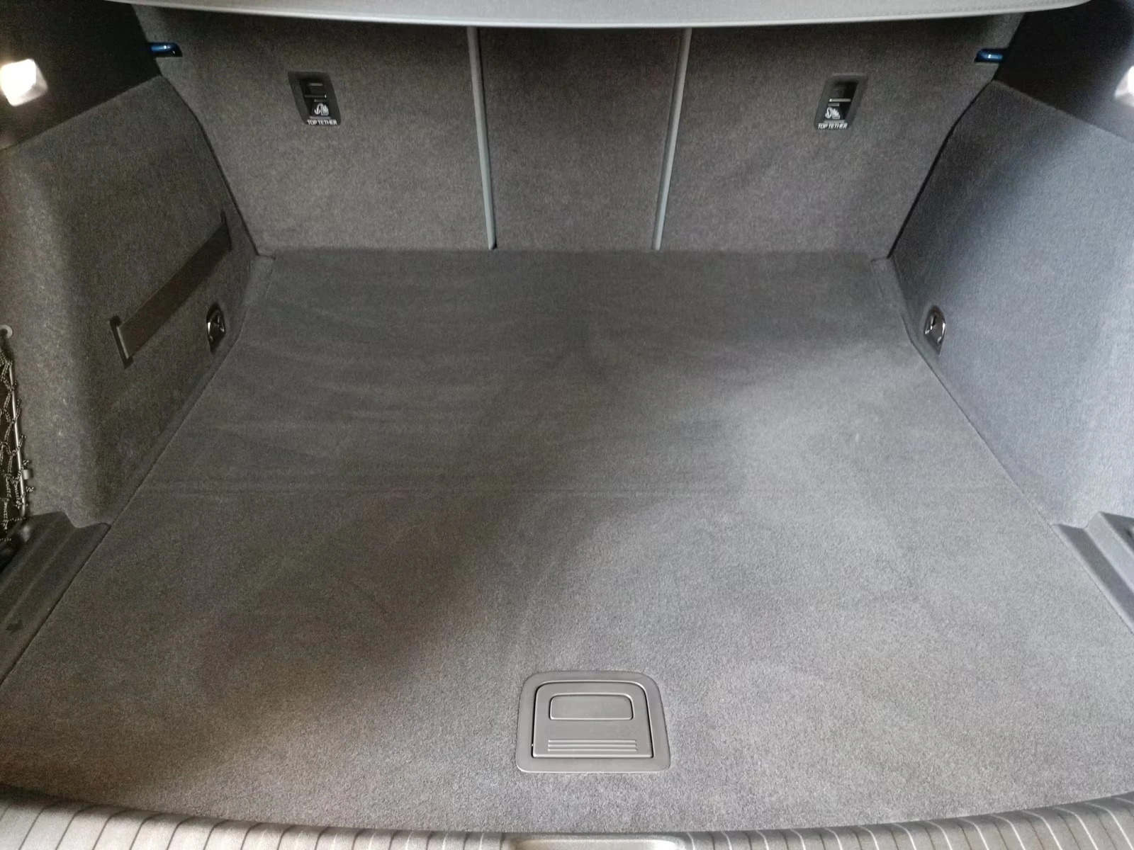 Audi Q6 E-TRON/S-LINE/QUATTRO/MATRIX/360/MMI DISPLAY/, снимка 16 - Автомобили и джипове - 55201034
