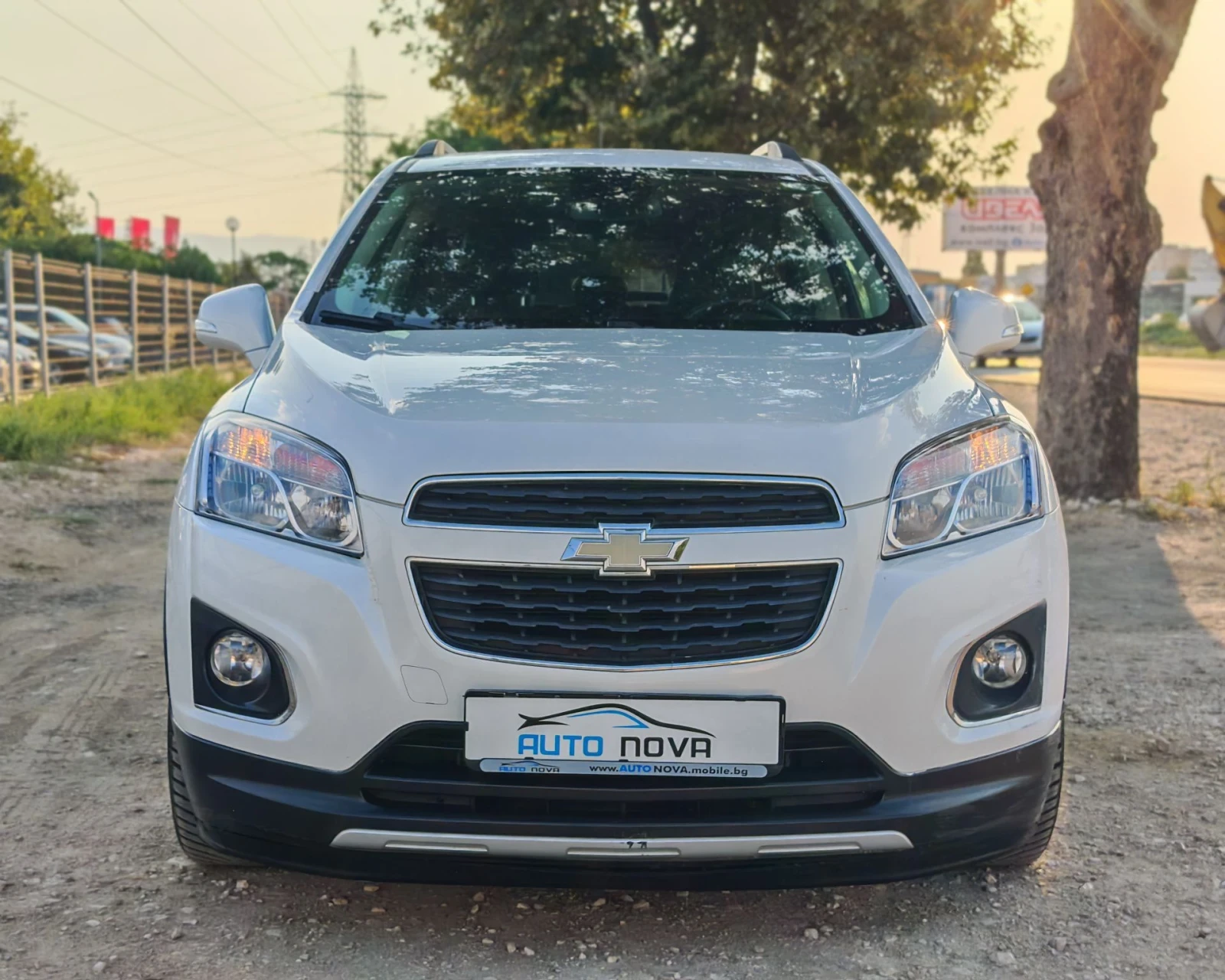 Chevrolet Trax 1.7 ДИЗЕЛ 130 К.С. 4Х4! КОЖА! УНИКАТ! , снимка 2 - Автомобили и джипове - 55579835