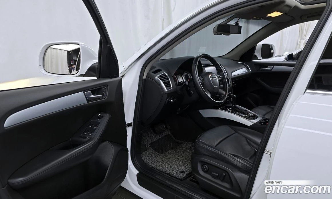 Audi Q5 2.0 TDI Quattro 8R, снимка 10 - Автомобили и джипове - 55965288