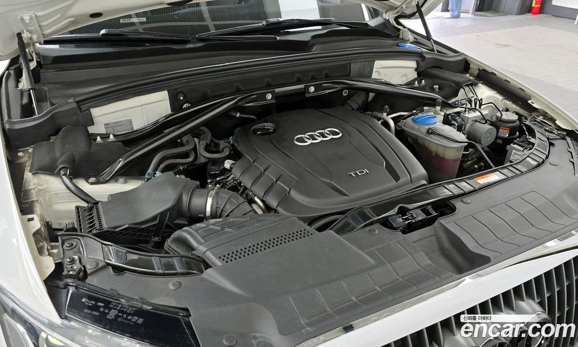 Audi Q5 2.0 TDI Quattro 8R, снимка 6 - Автомобили и джипове - 55965288