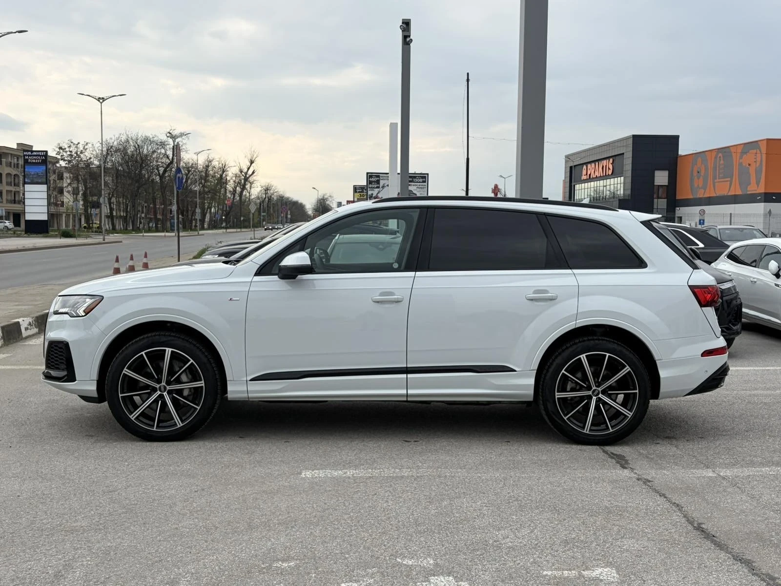 Audi Q7, снимка 12 - Автомобили и джипове - 56331842