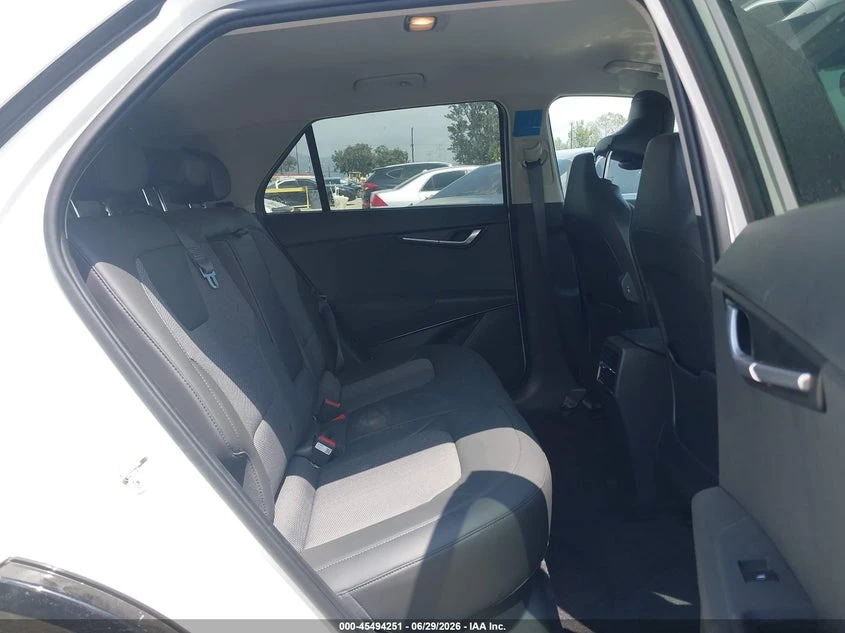 Kia Niro Ev Wind, снимка 8 - Автомобили и джипове - 56522423