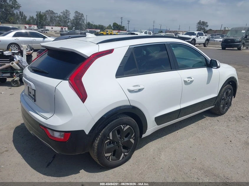 Kia Niro Ev Wind, снимка 4 - Автомобили и джипове - 56522423