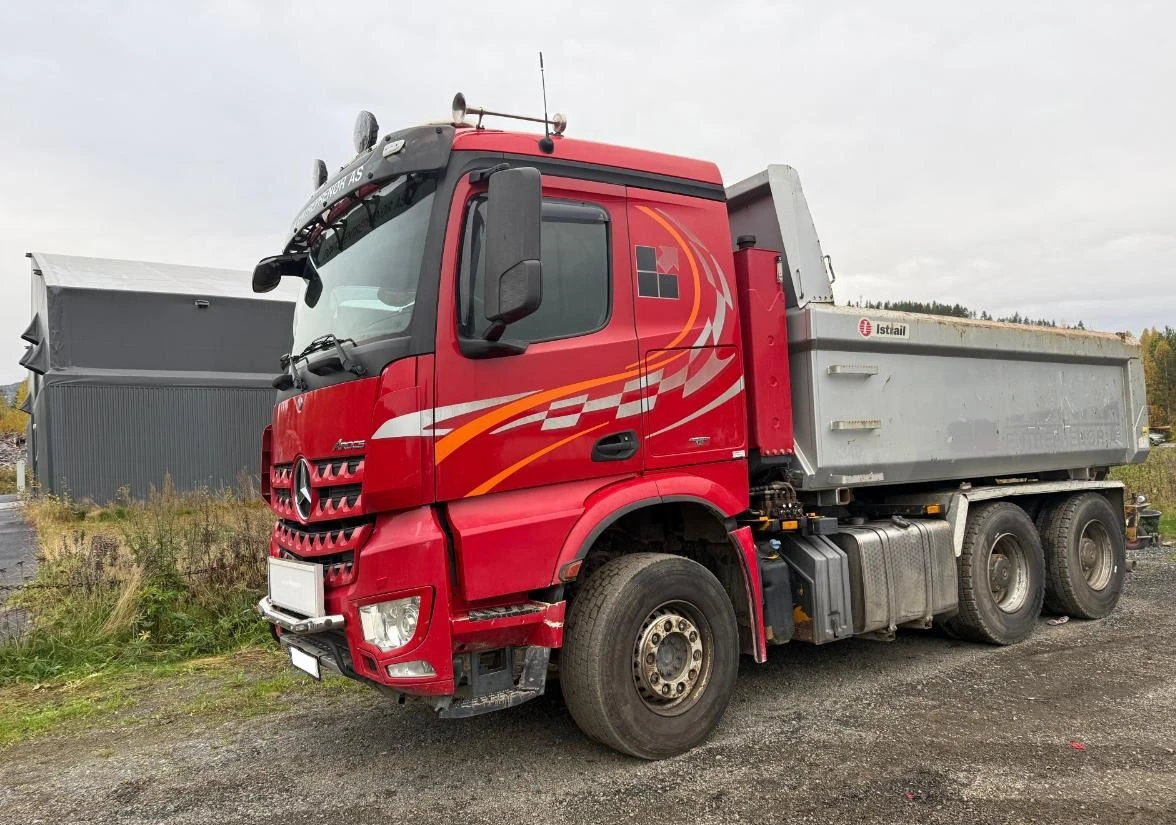 Mercedes-Benz Arocs 2658 6x4 КОМБИНИРАН САМОСВАЛ с ВЛЕКАЧ