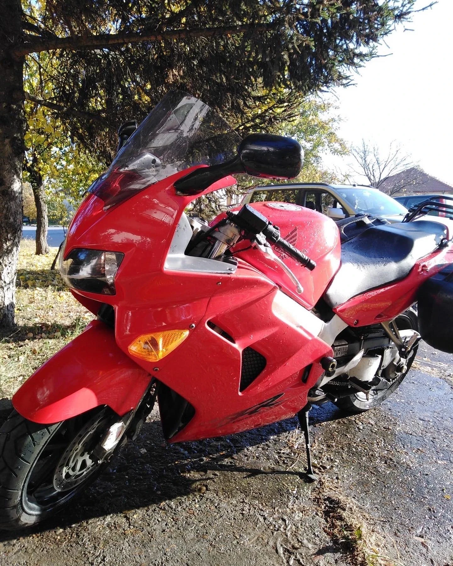 Honda Vfr 800 - изображение 3