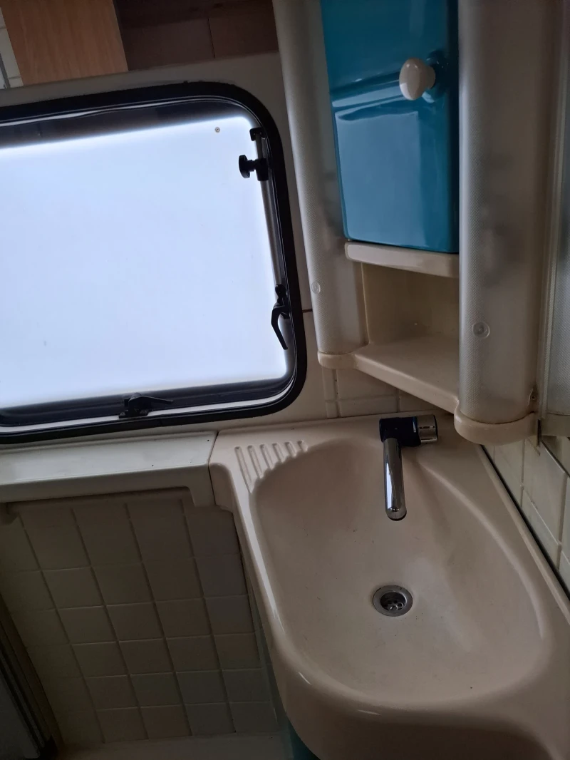 Кемпер Dethleffs, снимка 7 - Каравани и кемпери - 52357654