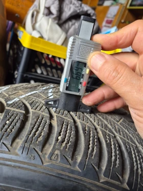 Гуми Зимни 225/55R16, снимка 13
