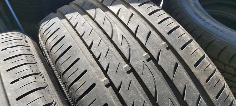 Гуми Летни 245/45R18, снимка 4 - Гуми и джанти - 34366416