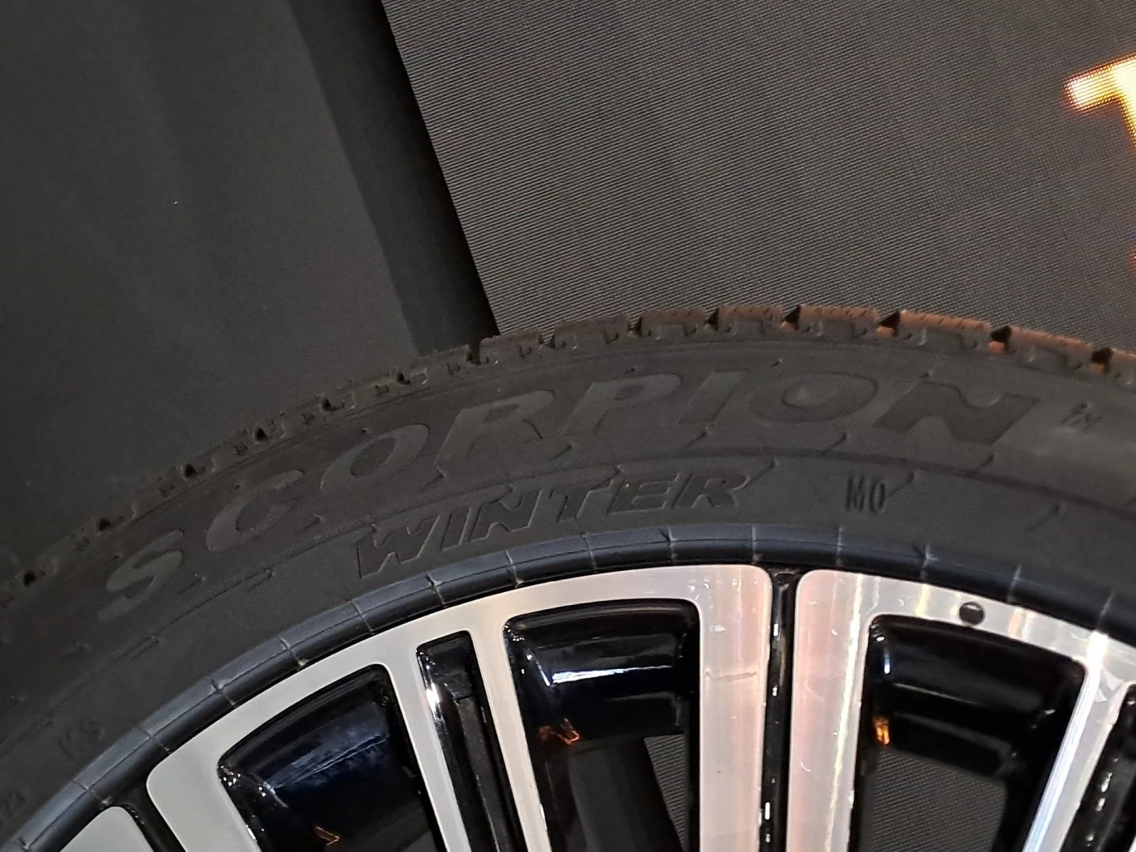    285/45R22  Mercedes-Benz GLS | Mobile.bg   5