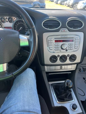 Ford Focus 1.6 , снимка 15