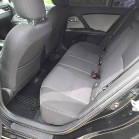 Toyota Avensis 1.8 VALVE MATIC , снимка 9