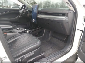 Ford Mustang Mach-E Mach-E Select | Mobile.bg � ����� ������ 5