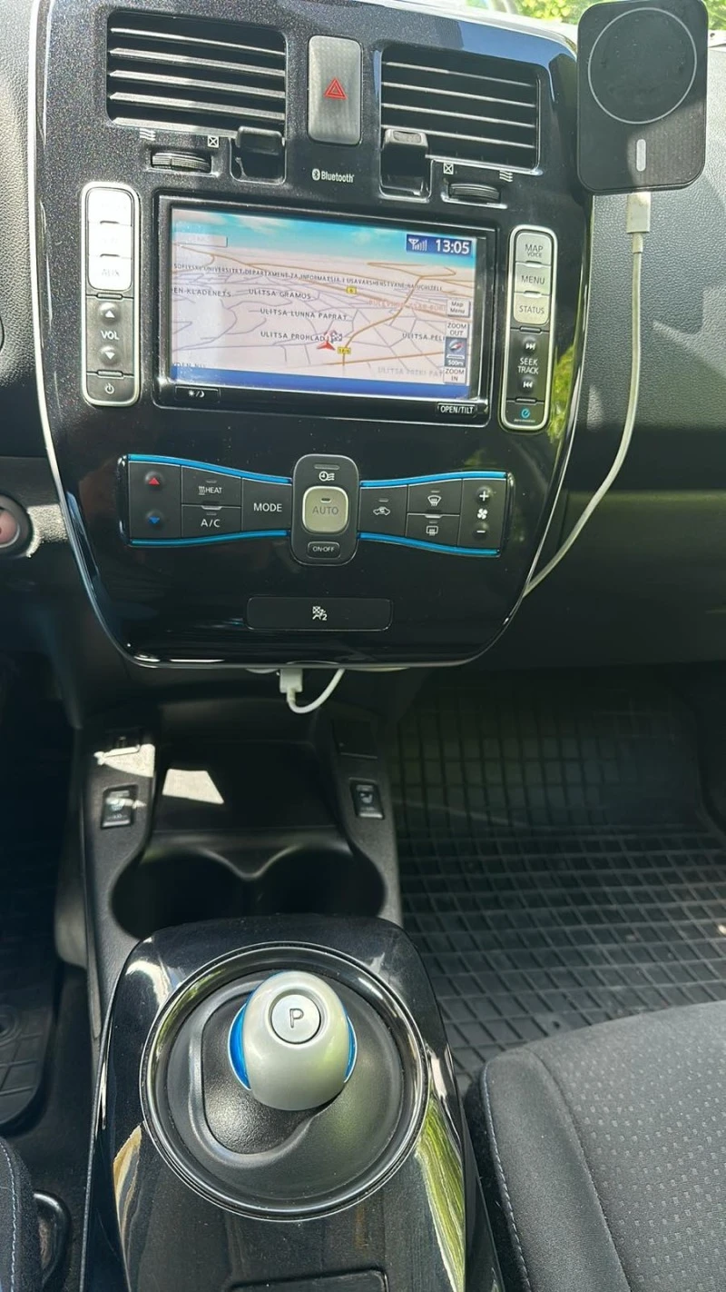 Nissan Leaf  24kw chademo термопомпа , снимка 11 - Автомобили и джипове - 47068590