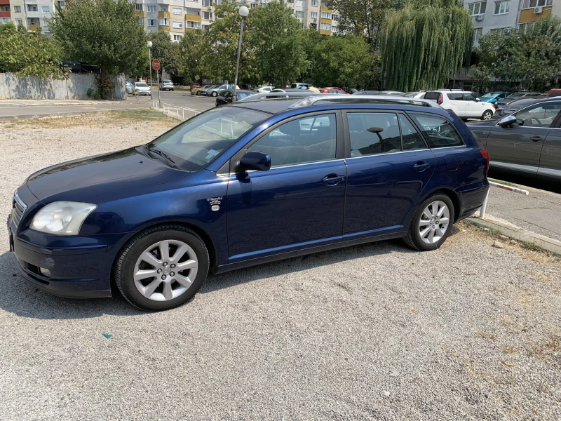 Toyota Avensis T25, снимка 1 - Автомобили и джипове - 46928453