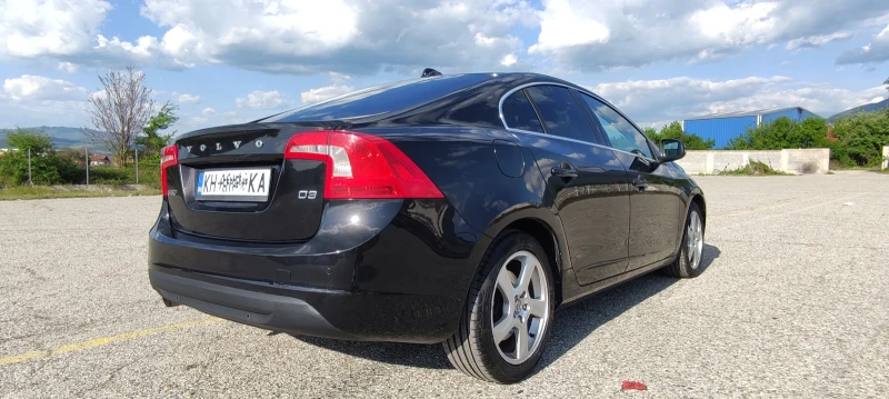 Volvo S60 D3, снимка 4 - Автомобили и джипове - 50170209