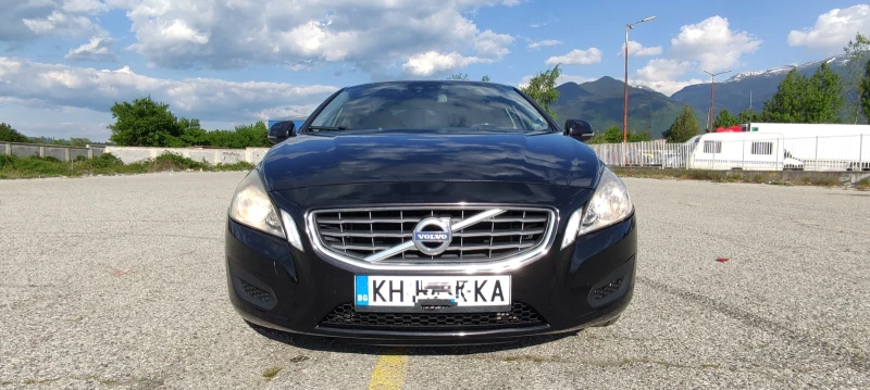 Volvo S60 D3, снимка 2 - Автомобили и джипове - 50170209