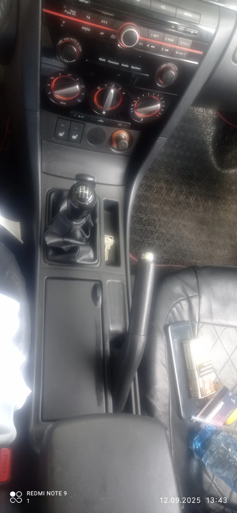 Mazda 3 1, 6 дизел 109 к.с., снимка 7 - Автомобили и джипове - 52300427