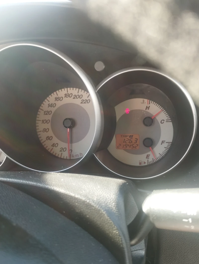 Mazda 3 1, 6 дизел 109 к.с., снимка 6 - Автомобили и джипове - 52300427