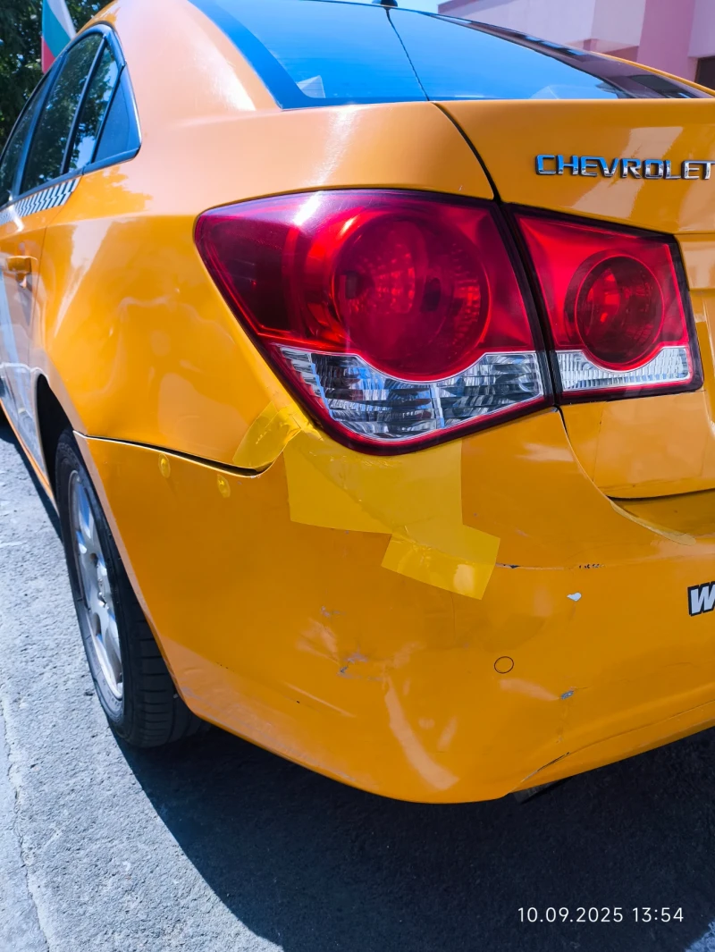 Chevrolet Cruze, снимка 5 - Автомобили и джипове - 51667193