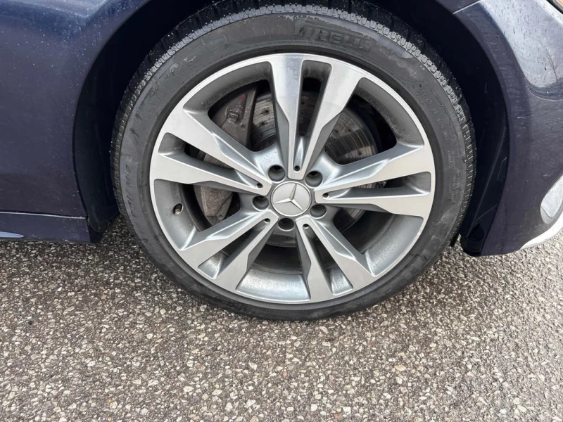 Mercedes-Benz C 300 CARFAX, снимка 7 - Автомобили и джипове - 53168402