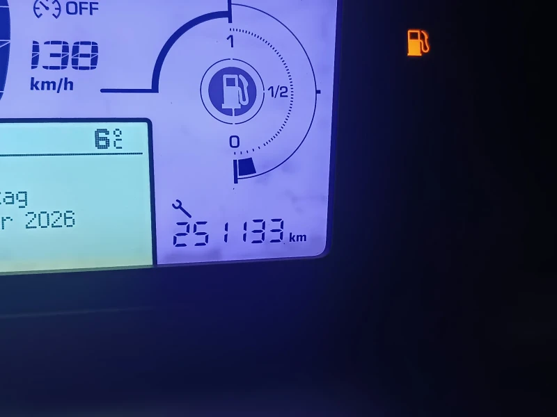 Citroen C4 Picasso 2.0 Diesel, ЛИЗИНГ , снимка 9 - Автомобили и джипове - 53238606