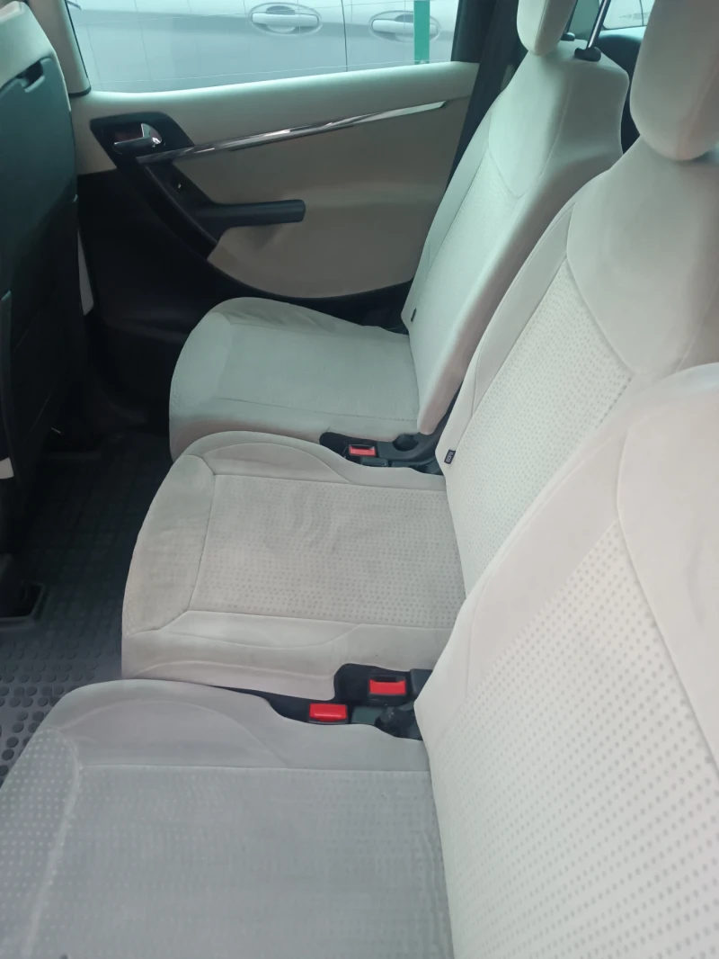 Citroen C4 Picasso 2.0 Diesel, ЛИЗИНГ , снимка 13 - Автомобили и джипове - 53238606