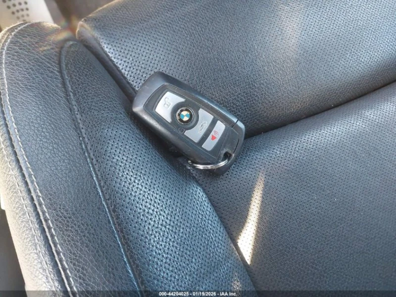 BMW 550 4.4l I xDrive, снимка 11 - Автомобили и джипове - 53259224