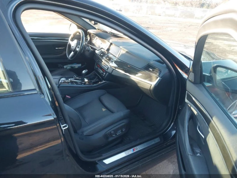 BMW 550 4.4l I xDrive, снимка 5 - Автомобили и джипове - 53259224