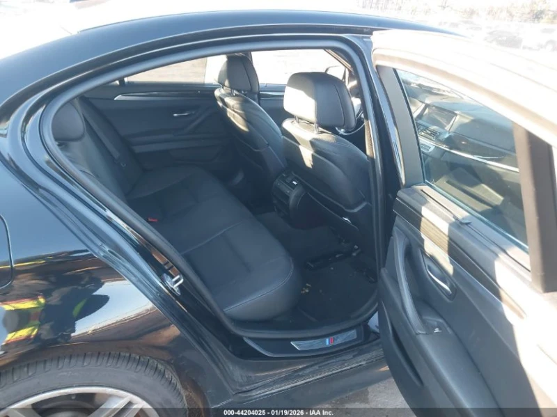 BMW 550 4.4l I xDrive, снимка 8 - Автомобили и джипове - 53259224