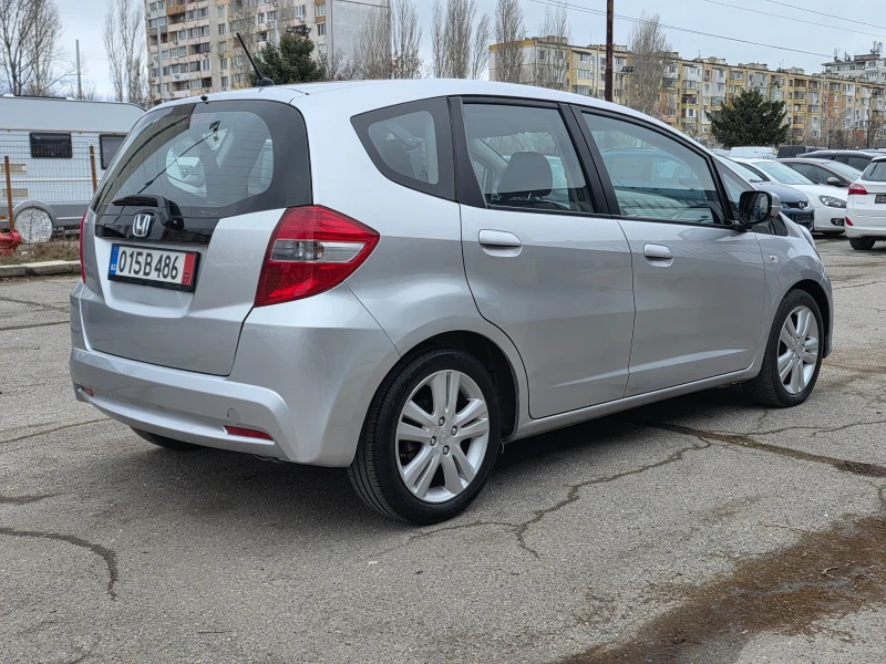 Honda Jazz 1.2i 90k.c UNIKAT ITALIA EURO 5B , снимка 4 - Автомобили и джипове - 53425572