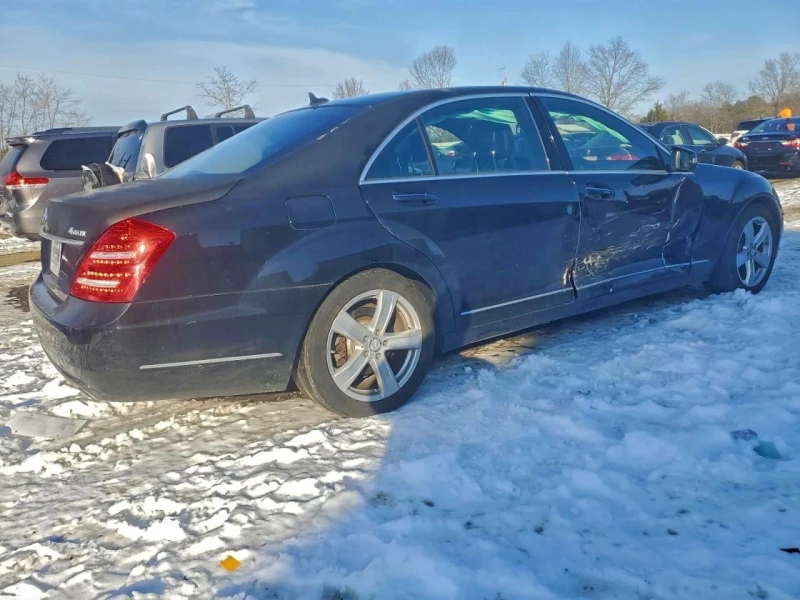 Mercedes-Benz S 550 4Matic, снимка 3 - Автомобили и джипове - 53501826