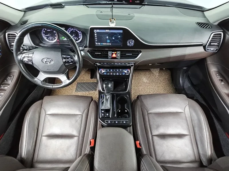 Hyundai Grandeur 3.0 Lpi Exclusive, снимка 7 - Автомобили и джипове - 55643463