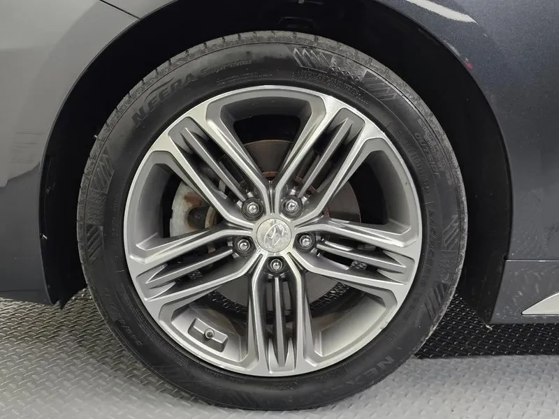 Hyundai Grandeur 3.0 Lpi Exclusive, снимка 5 - Автомобили и джипове - 55643463