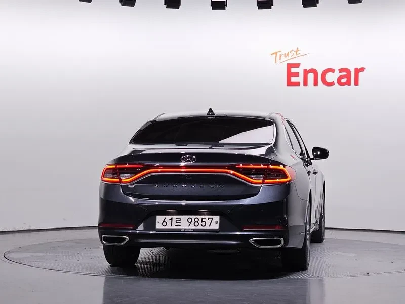 Hyundai Grandeur 3.0 Lpi Exclusive, снимка 4 - Автомобили и джипове - 55643463