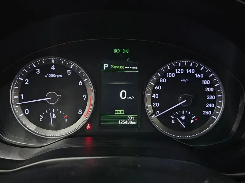 Hyundai Grandeur 3.0 Lpi Exclusive, снимка 8 - Автомобили и джипове - 55643463