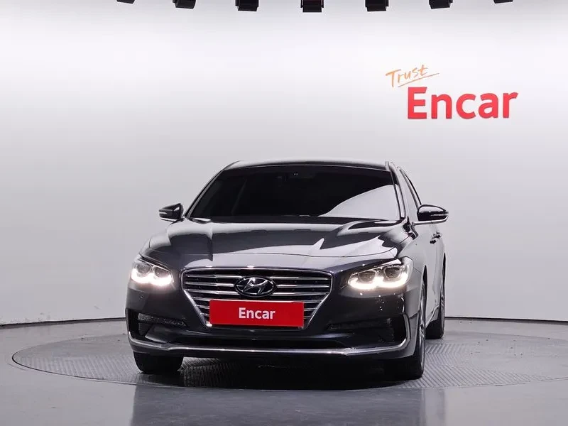 Hyundai Grandeur 3.0 Lpi Exclusive, снимка 3 - Автомобили и джипове - 55643463